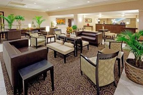Holiday Inn Boston Peabody 002